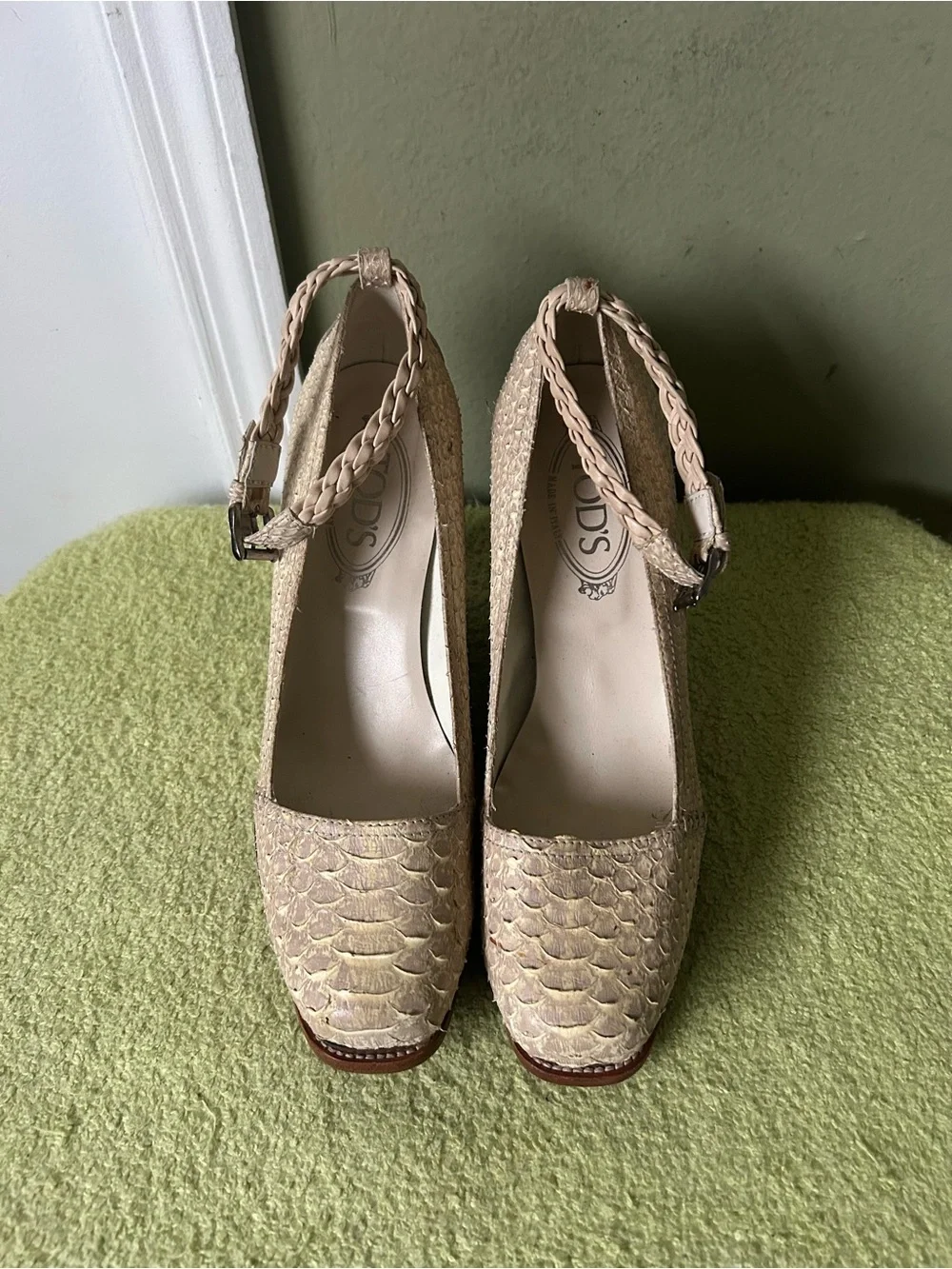 Tod's Beige Snake Skin Leather Mary Jane Wedge Pumps Sz 39